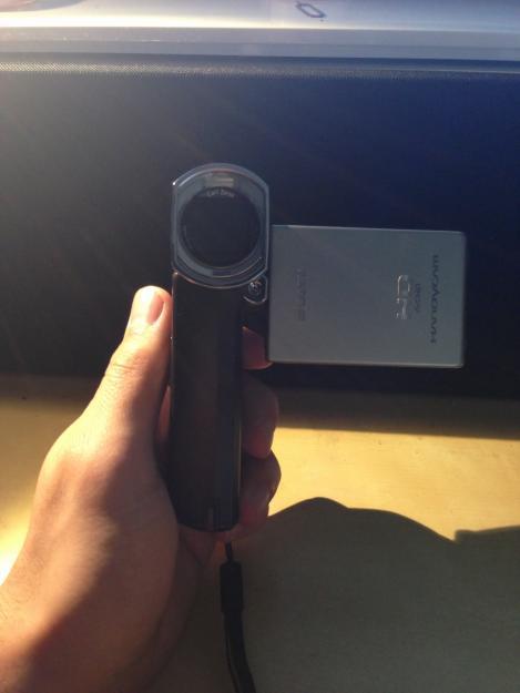 Sony TG3  - Videocámara HD (Alta definición)