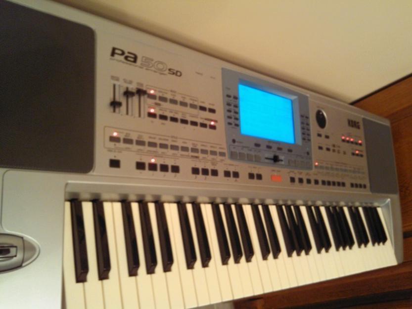 Teclado Korg pa50 sd