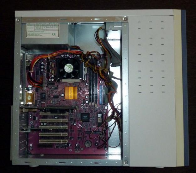 Torre ordenador Pentium 4 1500 Mhz sin HD