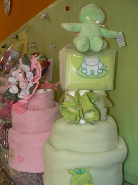 tartas de pañales ramos de calcetines ramos de chuches,piruletas,bombones...
