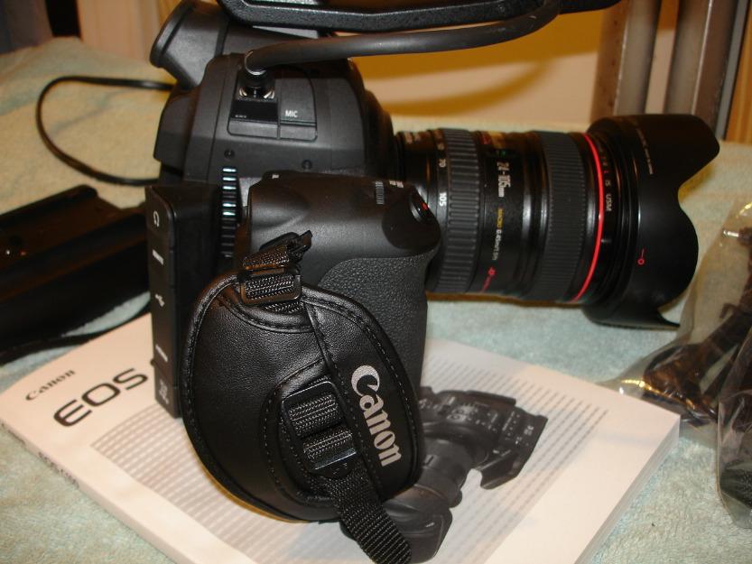 Canon EOS C100 EF Cinema HD cámara de vídeo con lente 24-105mm videocámara de alta definic