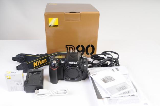 Nikon D90 cuerpo con 3 lentes por