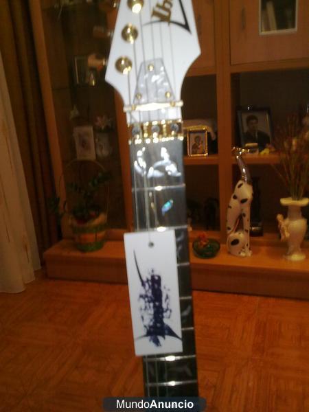 VENDO IBANEZ JEM STEVE VAI BLANCA