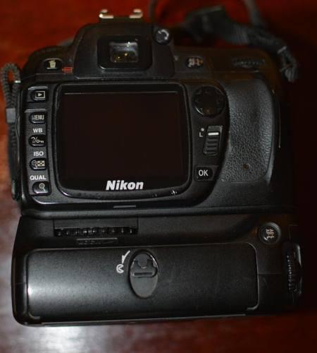 Nikon D80 Con 2 Lentes Y Grip En Excelentes Condiciones