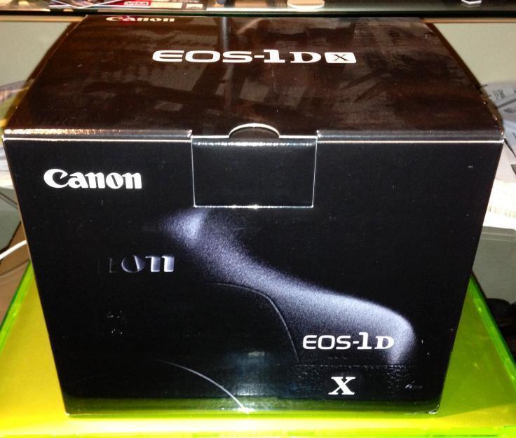 Canon EOS 1D X 18.1 MP Digital SLR Camera-Negro