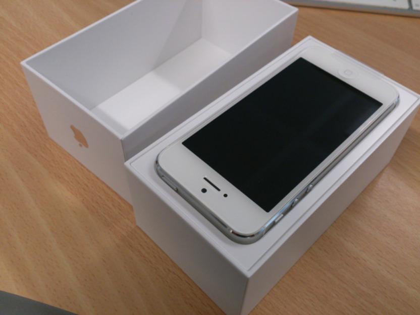 Apple iPhone 5 Smartphone 16 GB - Verizon Wireless - CDMA2000 1X GSM dentro de la caja