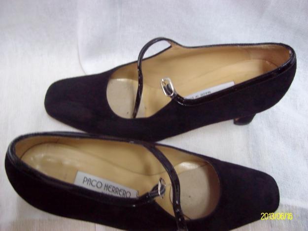 Lote Nº  605 Zapatos de señora de la marca Paco Herrera