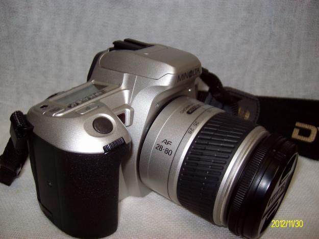 Máquina de fotos Minolta modelo 404 Si DYNAX
