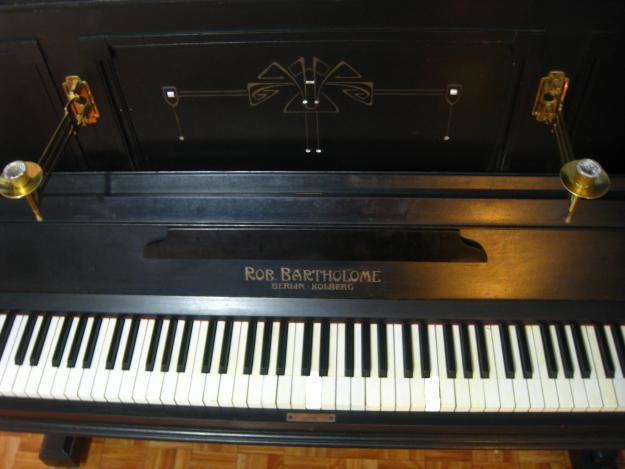 vendo Piano vertical alemán año 1910