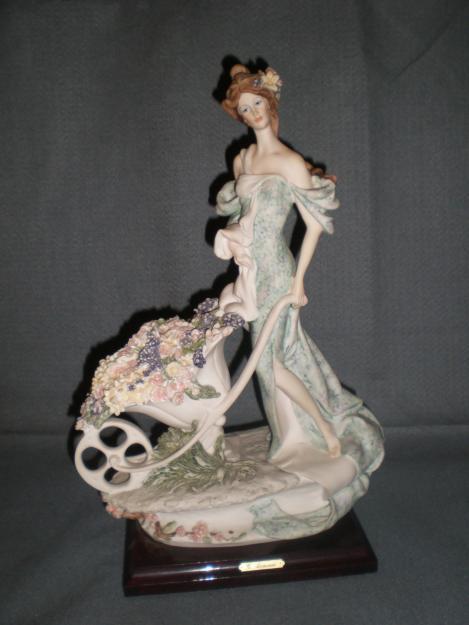 Vendo figura de porcelana de Giuseppe Armani