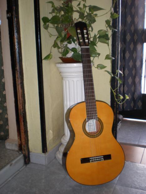 vendo guitarra clasica ROMANZA 10 macarena