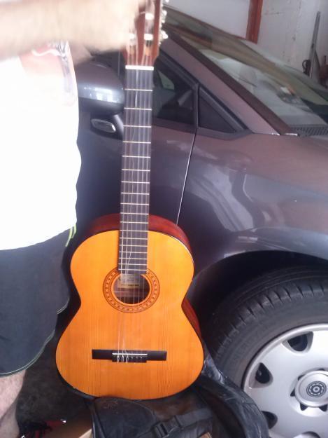 Vendo guitarra española