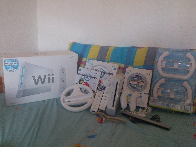 Videoconsola Wii + accesorios + videojuegos