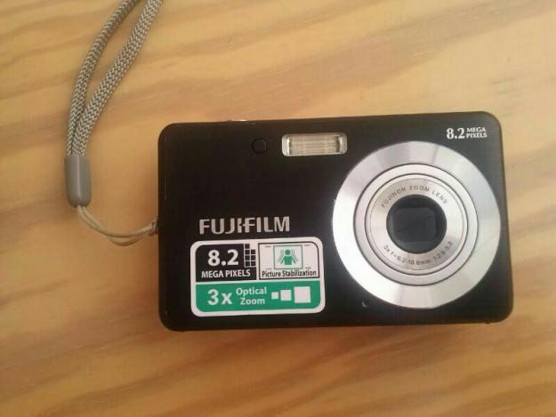 Camara fujifilm de 8,2 megapixel