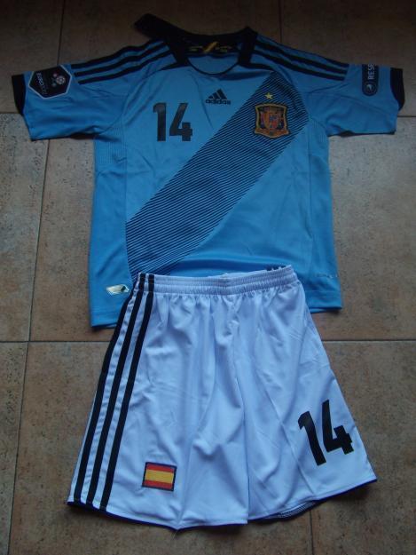 Equipaciones españa 2013 azules eurocopa ( 2º equipacion)