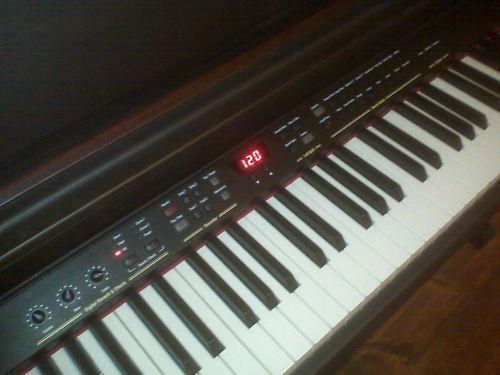 Kurzweil piano digital
