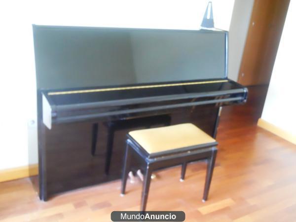 piano YAMAHA AU-3 VERTICAL