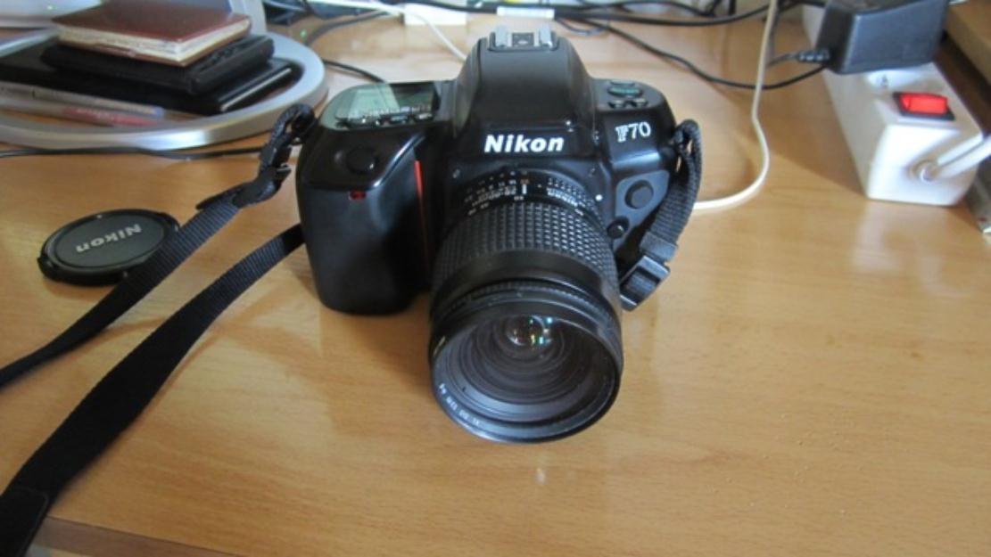 Camara Nikon