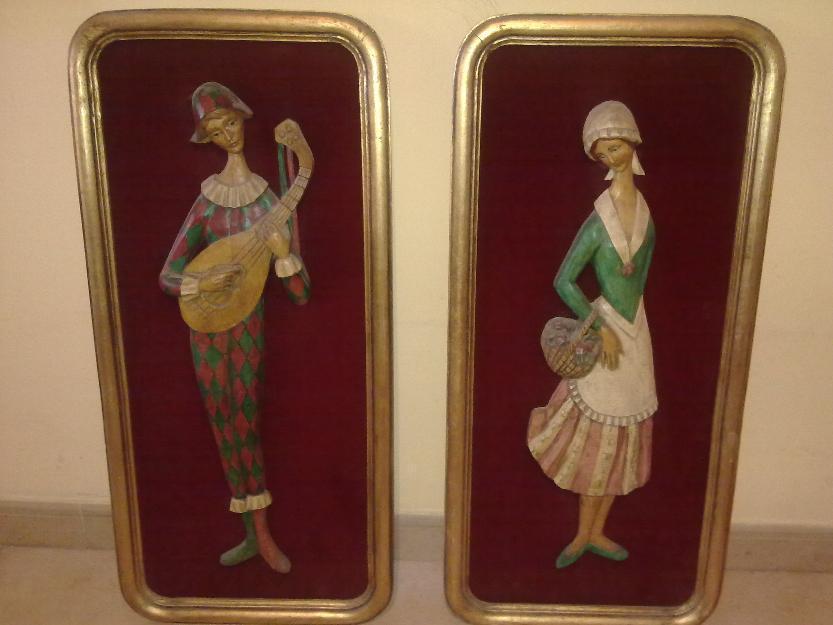 pareja de cuadros en relieve año 1960