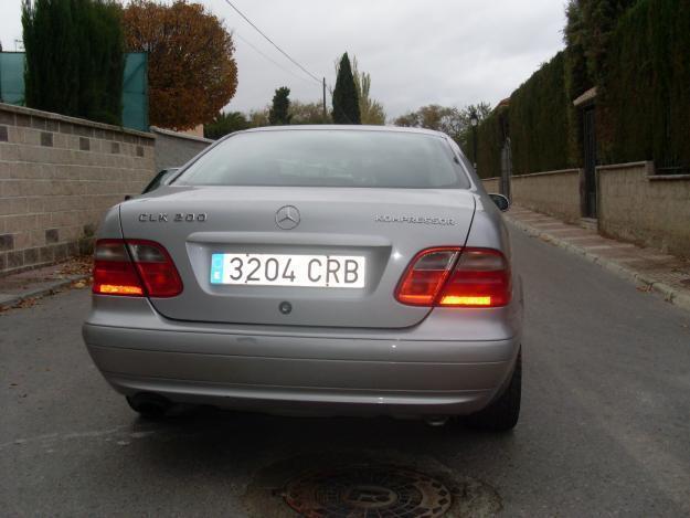 se vende mercedes clk 200