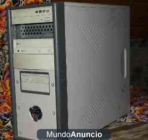 Tower PC AMD Athlon XP 1700 1467 /133 Seagate 120 Gb IDE ATA 256 Mb Nvidia Vanta 32 M 4x USB 2,0 Linux Fedora Multi Boot