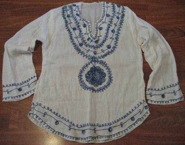 Camisa de algodon bordada