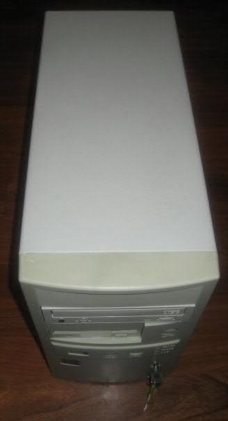 Minitorre Pentium 120