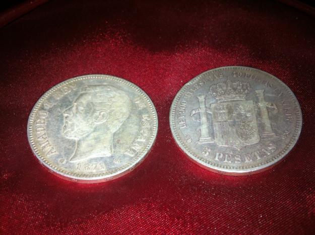 monedas plata, cobre y pesetas