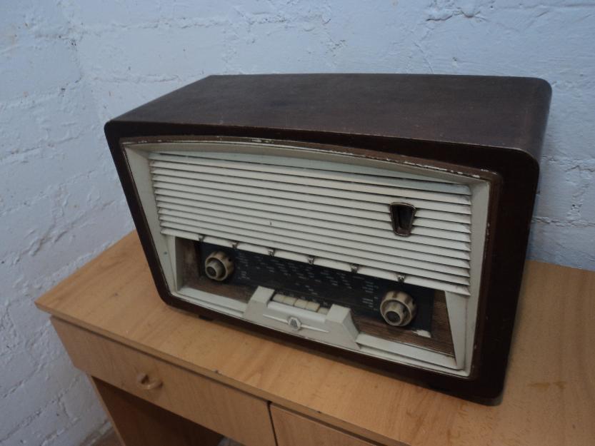 Radio antigua marca Sonora