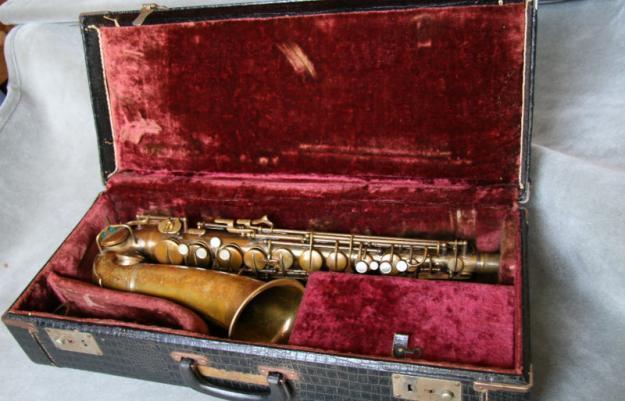 1932 Modelo de Transición de saxofón Conn