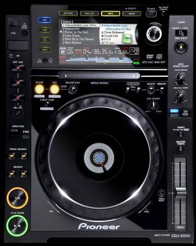 2 x PIONEER CDJ-2000 CDJ2000 DJ CD PLAYER 2000