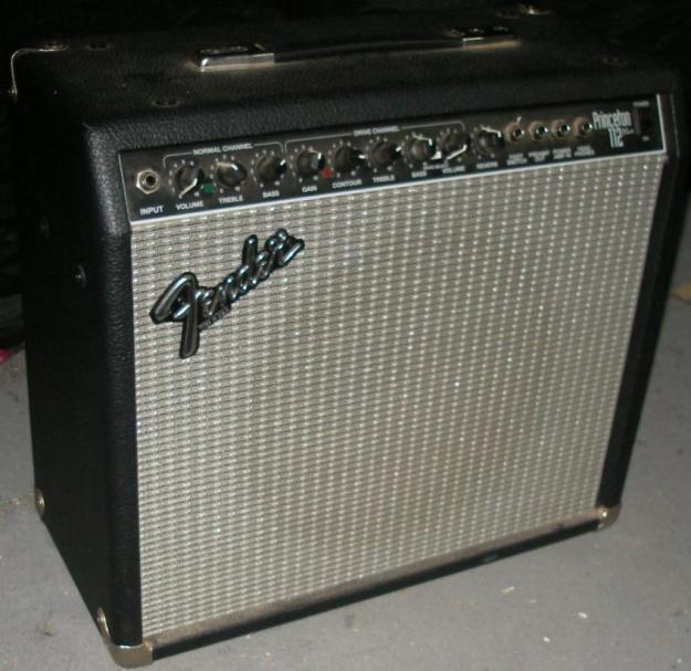 Amplificador de guitarra Fender Princeton 112 plus (made in USA, 65W)