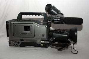 Cámara de video Panasonic AG-DVC-200E