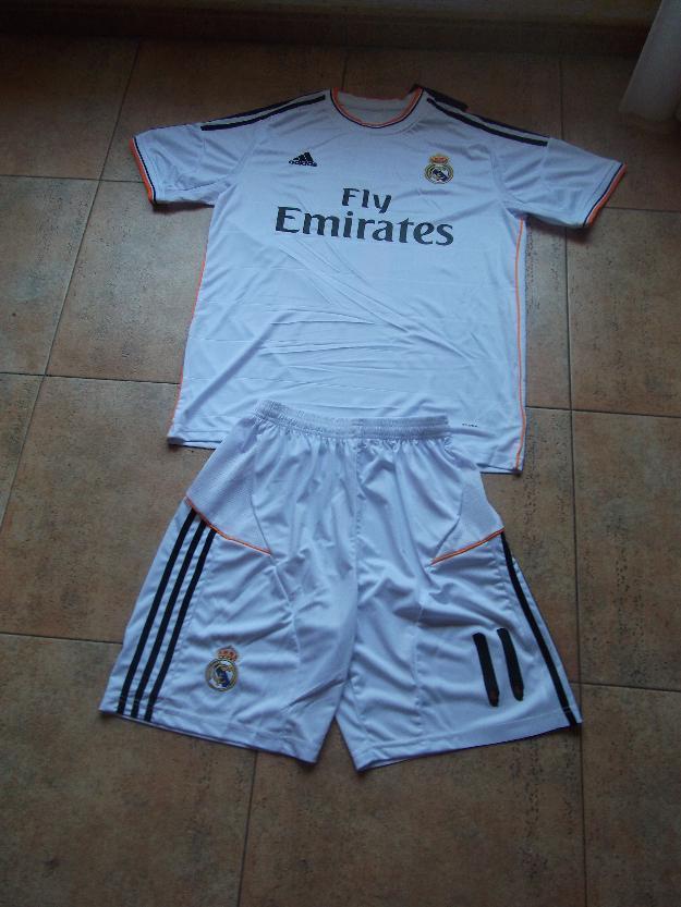 Camisetas y pantalones real madrid niños bale nº 11 blancos