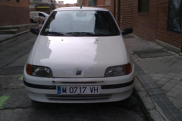 Coche Fiat PUNTO Blanco 60SX 1200 cc