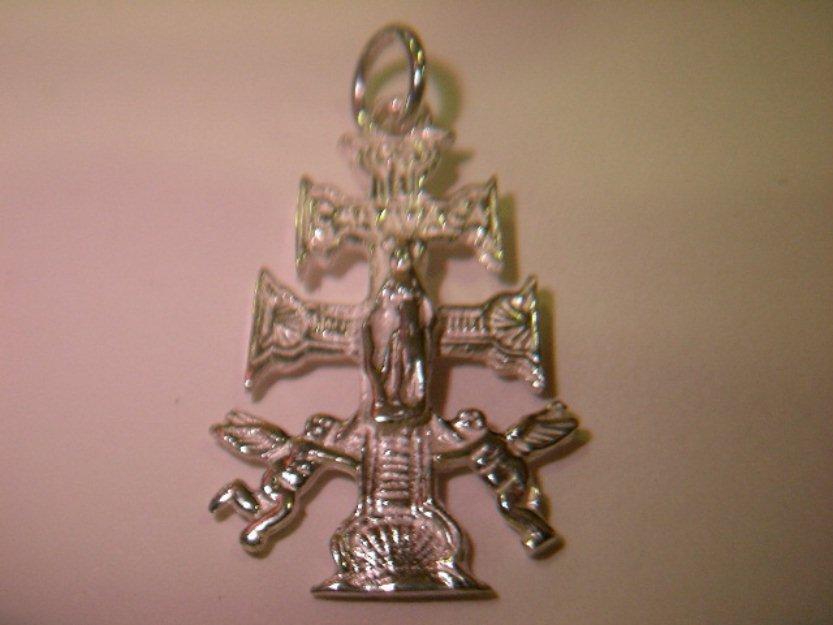 cruces caravaca en oro y plata