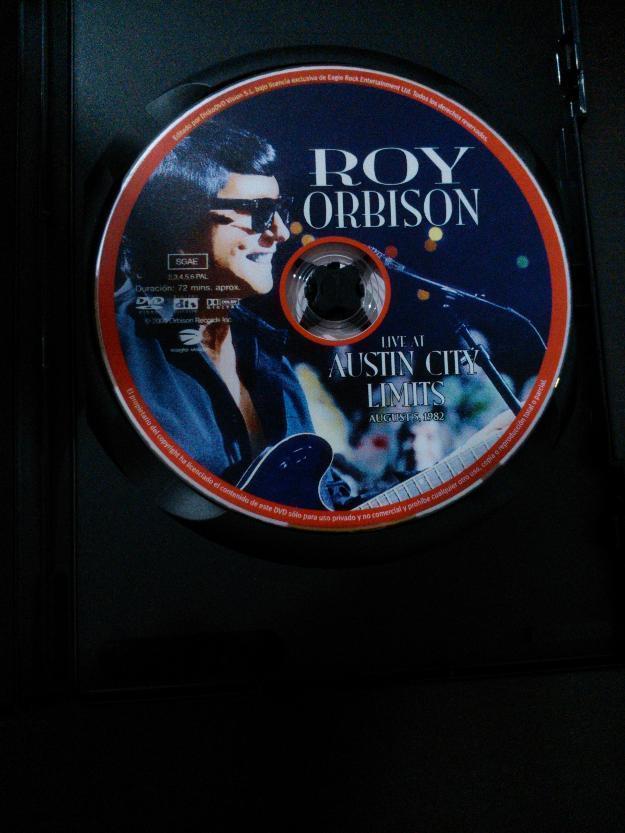 DVD de Roy Orbison en concierto ¡incluye imágenes de su vida!