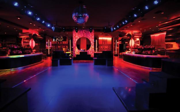 Entrada para nochevieja en la sala new garamond 45€