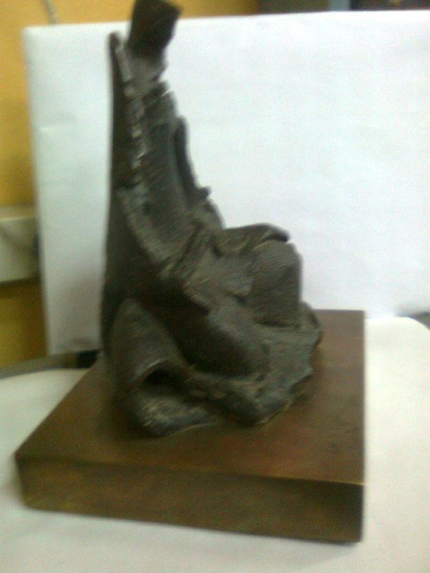 escultura de bronce