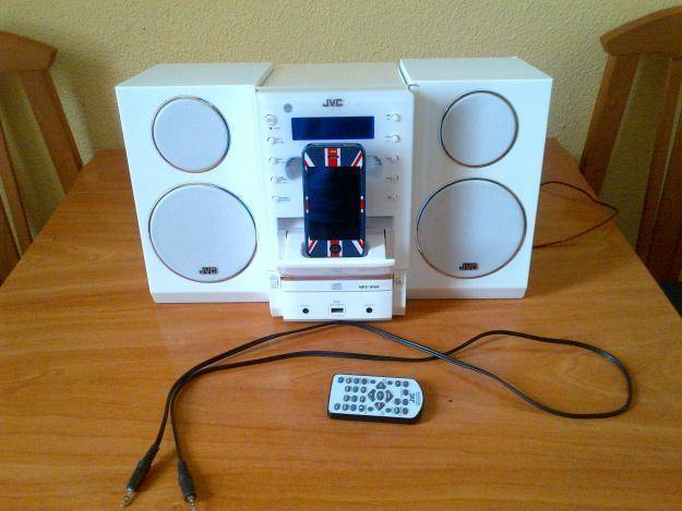 JVC Blanco Microcadena CD con iPod Dock