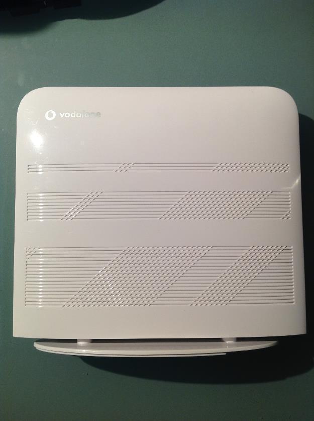 Kit ADSL Vodafone Router+Modem ¡Como nuevo!