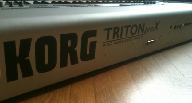Korg Triton / Sintetizador / Piano / Teclado