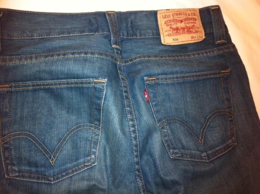 Levis 506 azul