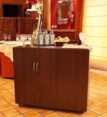 mesa camarero , mesa bar, con Ultra congelador de copas CAVEDUKE