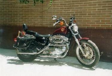 Moto Harley Davidson Sporster 883