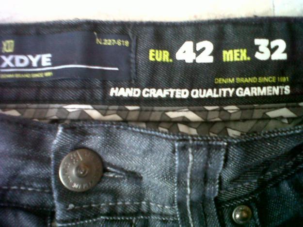Pantalones hombre. 10 euros. XDYE .10 €