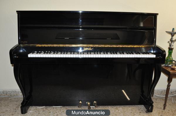 PIANO J Schiller de pared negro