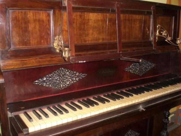 PIANO MONTANO