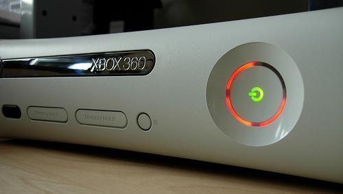Reparación luces rojas Xbox 360 y luz amarilla Ps3 en Madrid