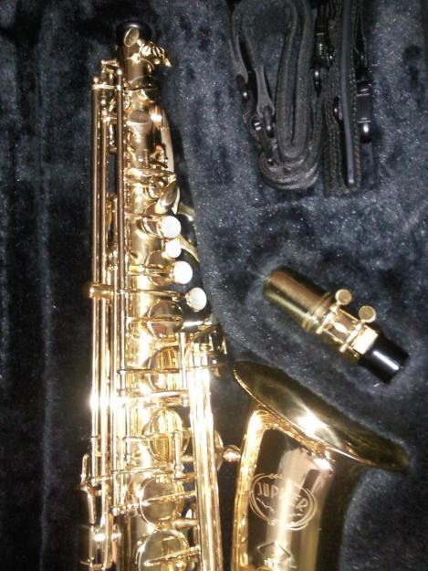 Saxofòn Alto Marca Jupiter Mod JAS-769 gl lacado